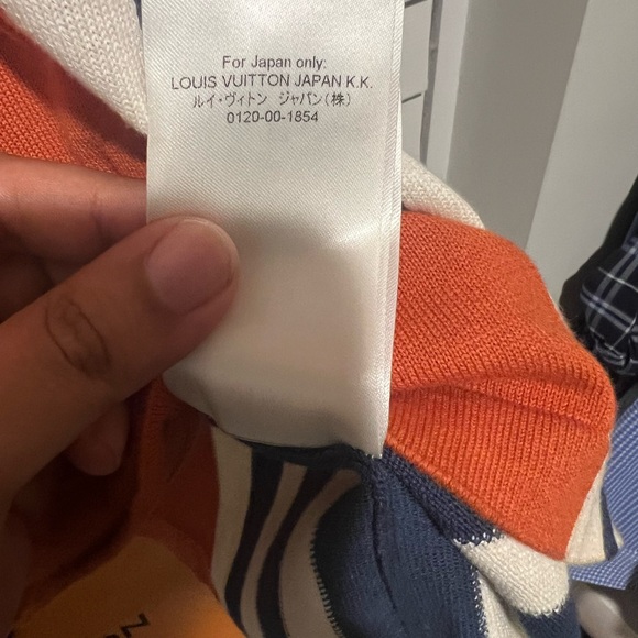 Louis Vuitton flame T shirt (authentic) - Picture 8 of 14